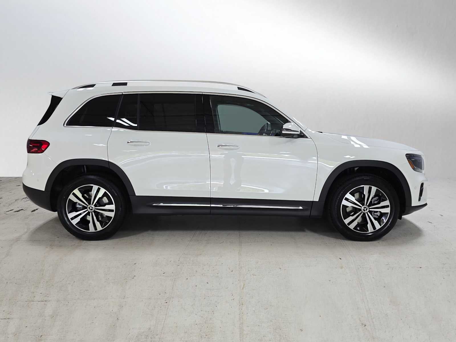 2026 Mercedes-Benz GLB 250 4MATIC® SUV