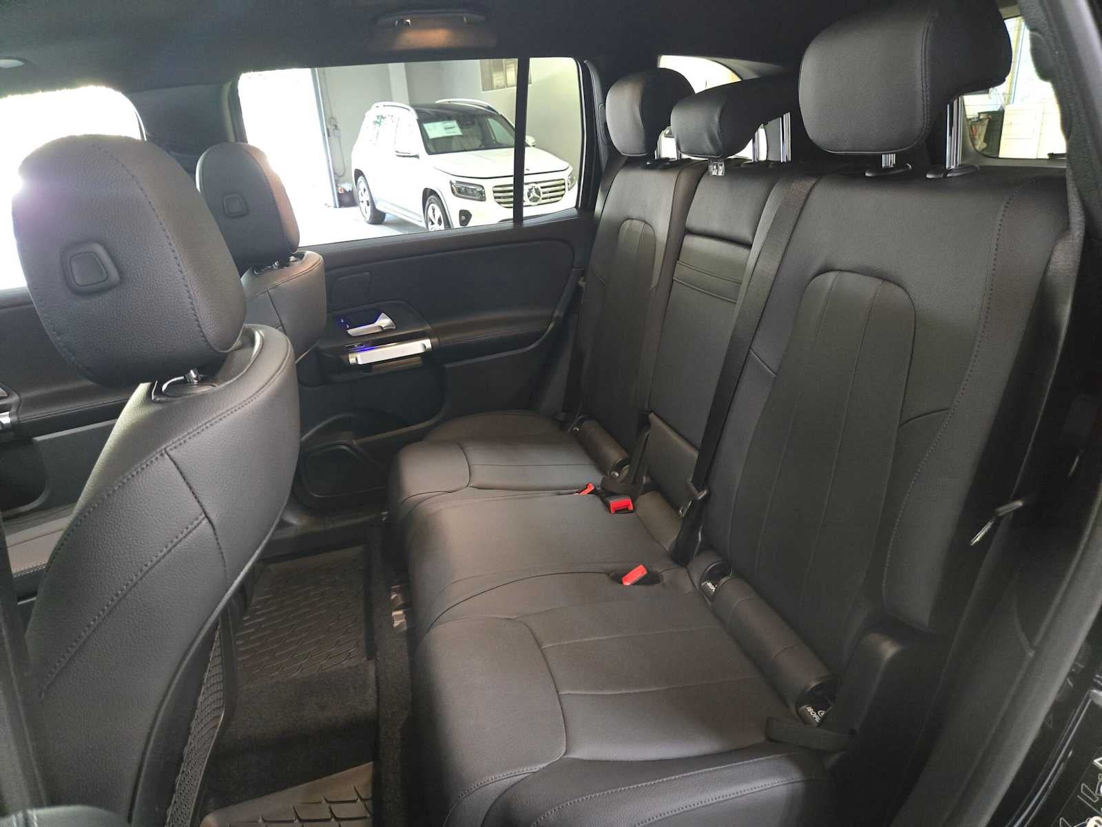 2026 Mercedes-Benz GLB 250 4MATIC® SUV