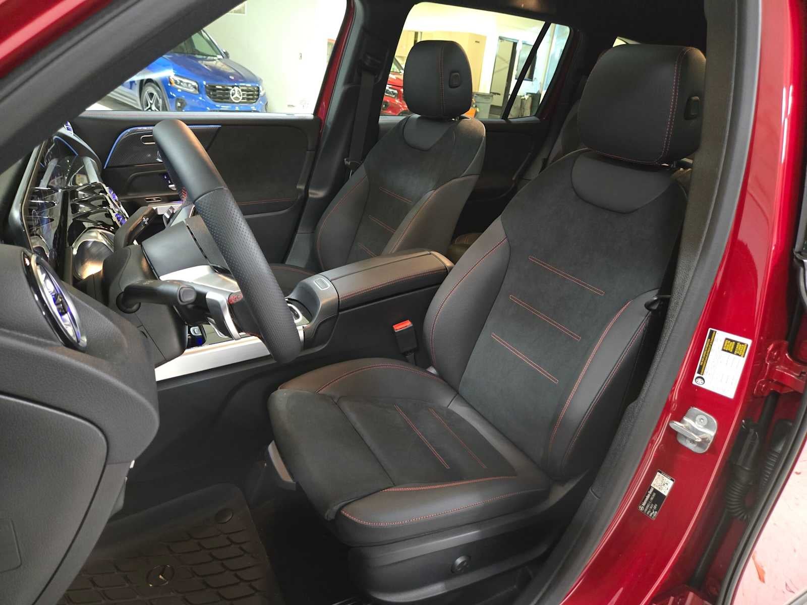 2026 Mercedes-Benz GLB 250 4MATIC® SUV