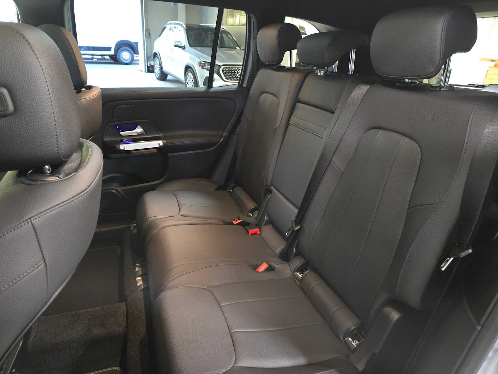 2026 Mercedes-Benz GLB 250 4MATIC® SUV
