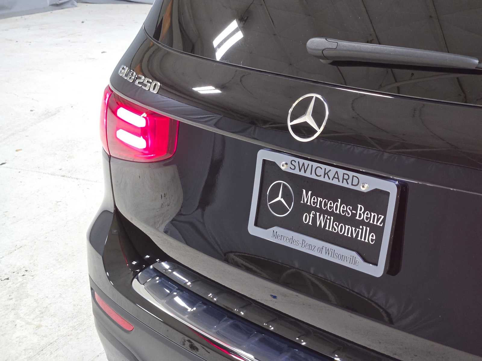2026 Mercedes-Benz GLB 250 4MATIC® SUV