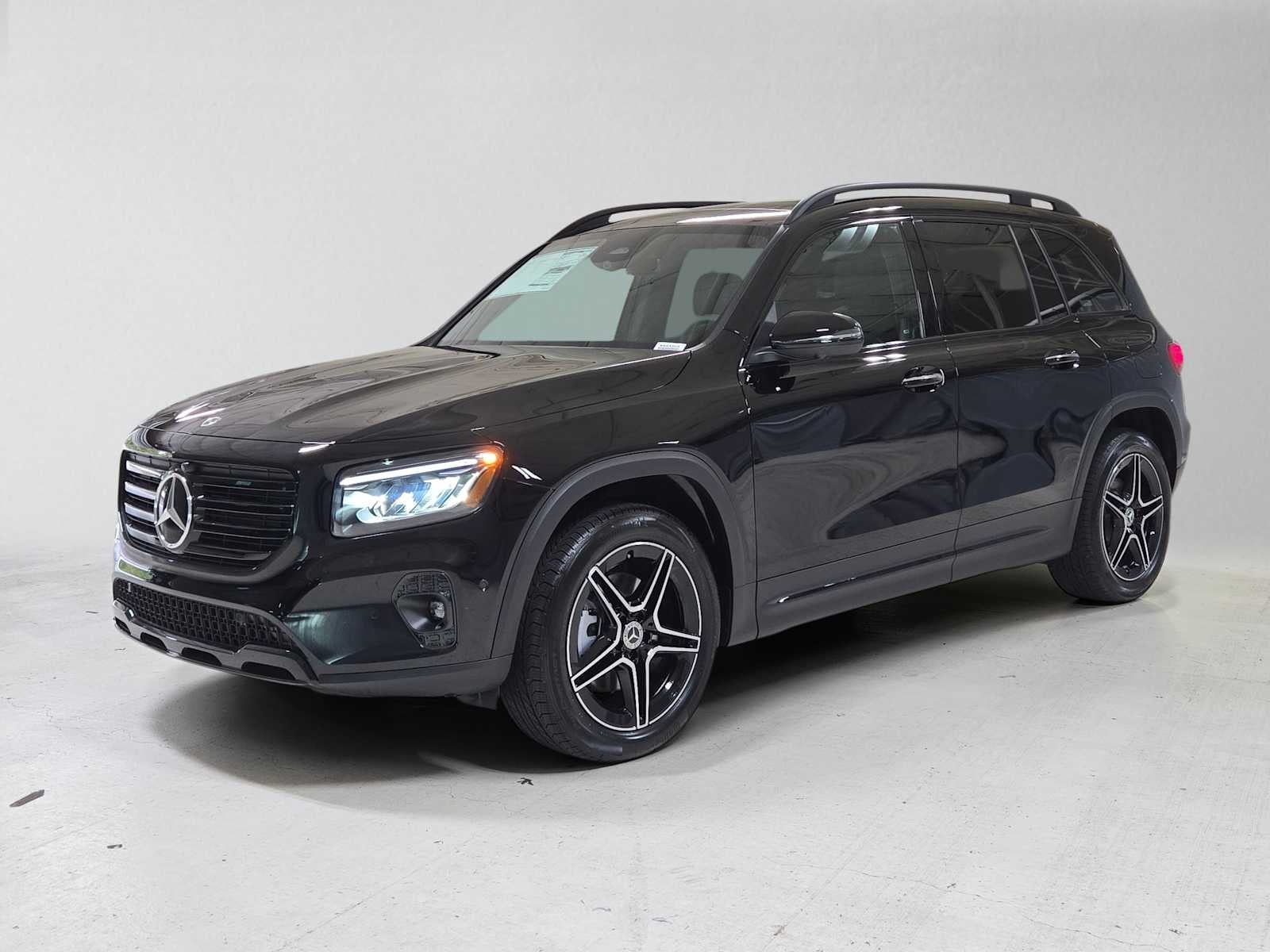 2026 Mercedes-Benz GLB 250 4MATIC® SUV