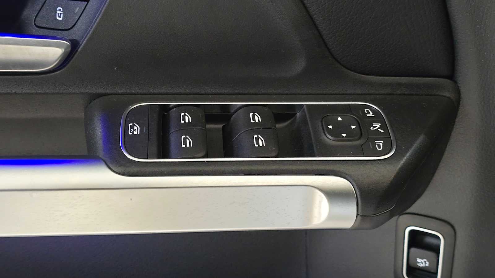 2025 Mercedes-Benz GLB 250 GLB 250