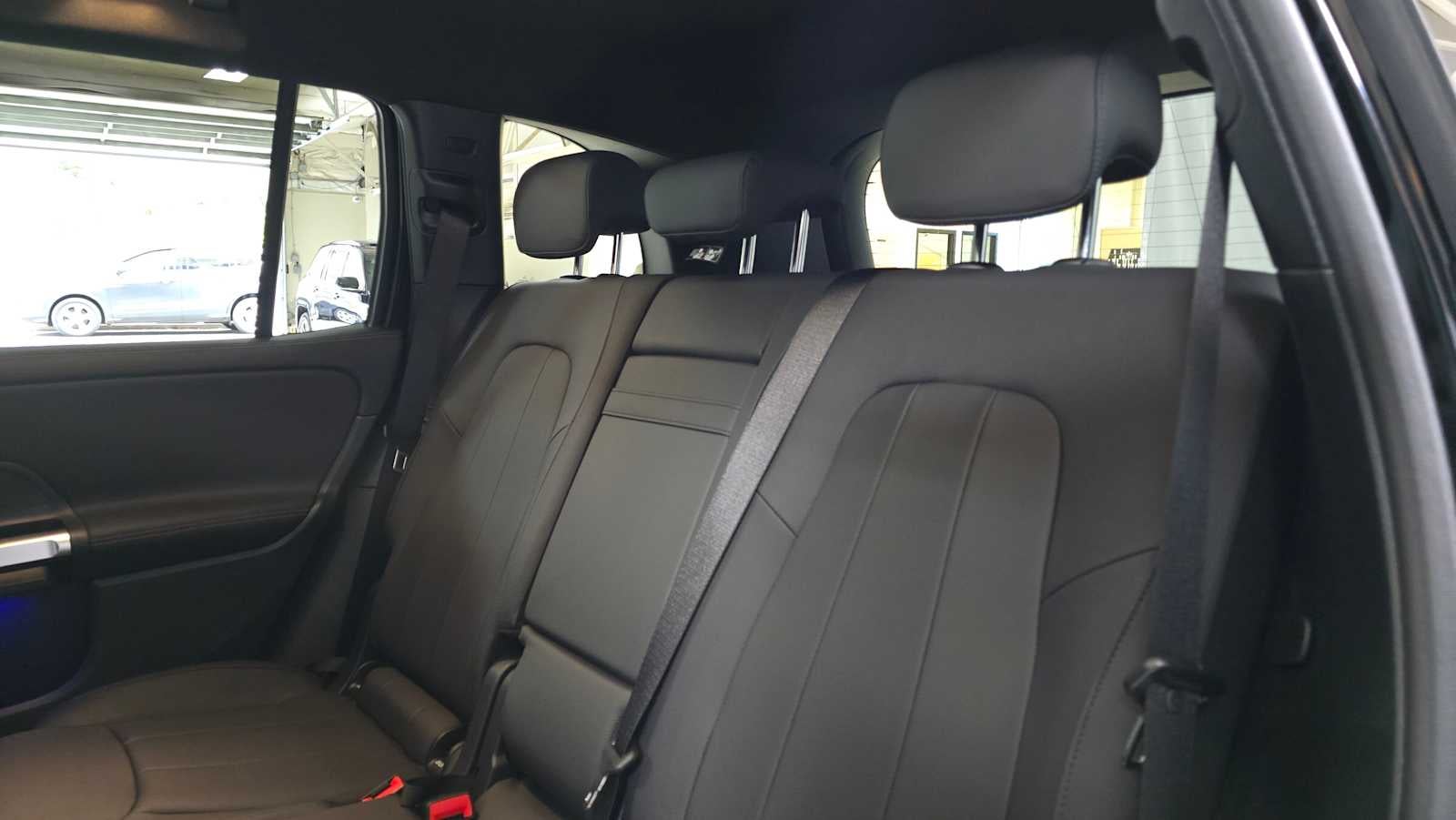 2026 Mercedes-Benz GLB 250 4MATIC® SUV