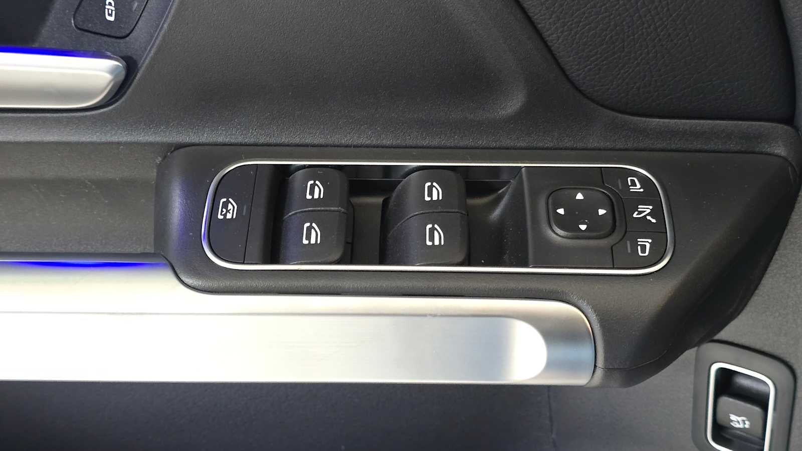 2026 Mercedes-Benz GLB 250 4MATIC® SUV