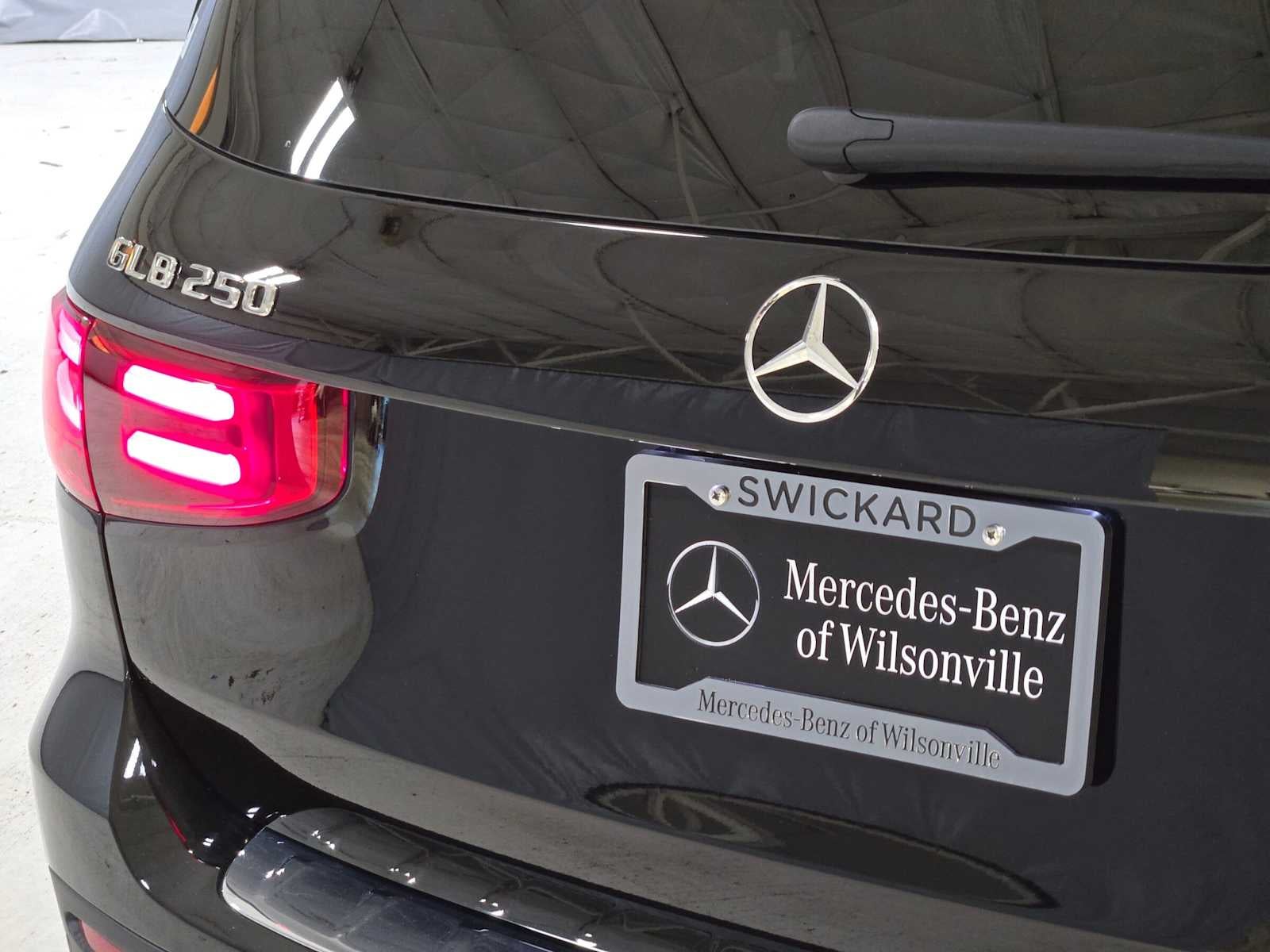 2026 Mercedes-Benz GLB 250 4MATIC® SUV