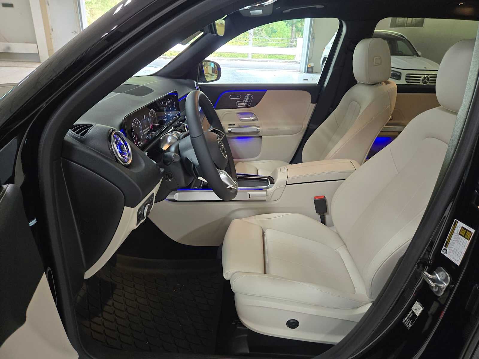 2026 Mercedes-Benz GLB 250 4MATIC® SUV