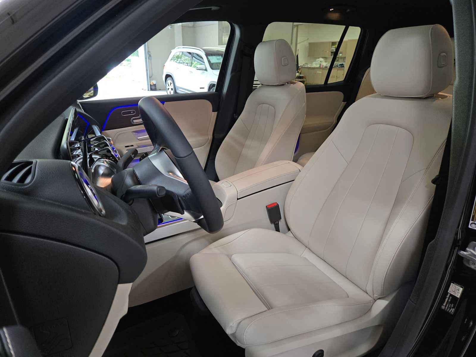 2026 Mercedes-Benz GLB 250 4MATIC® SUV