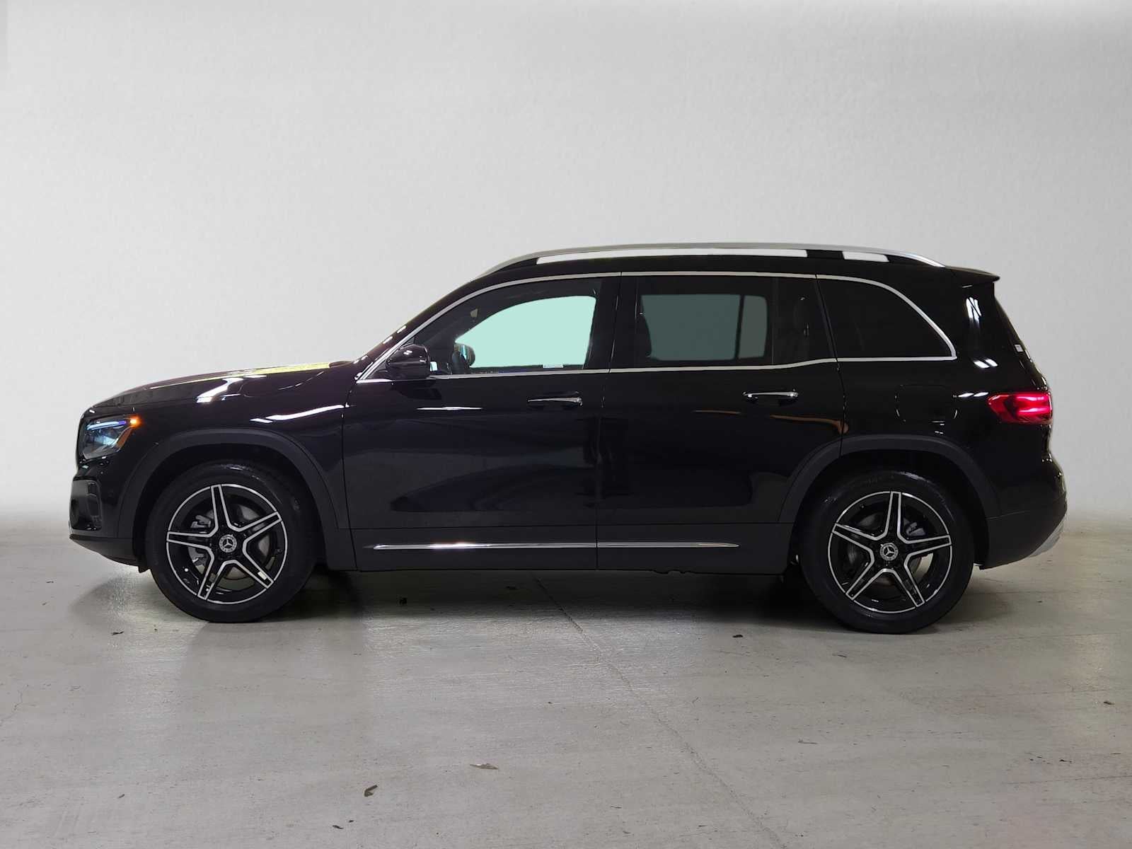 2026 Mercedes-Benz GLB 250 4MATIC® SUV