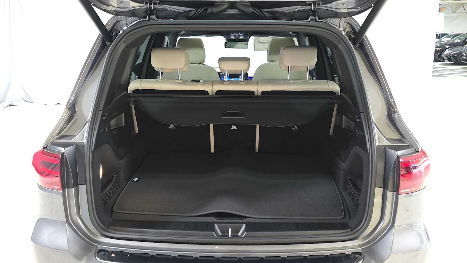 2026 Mercedes-Benz GLB 250 4MATIC® SUV