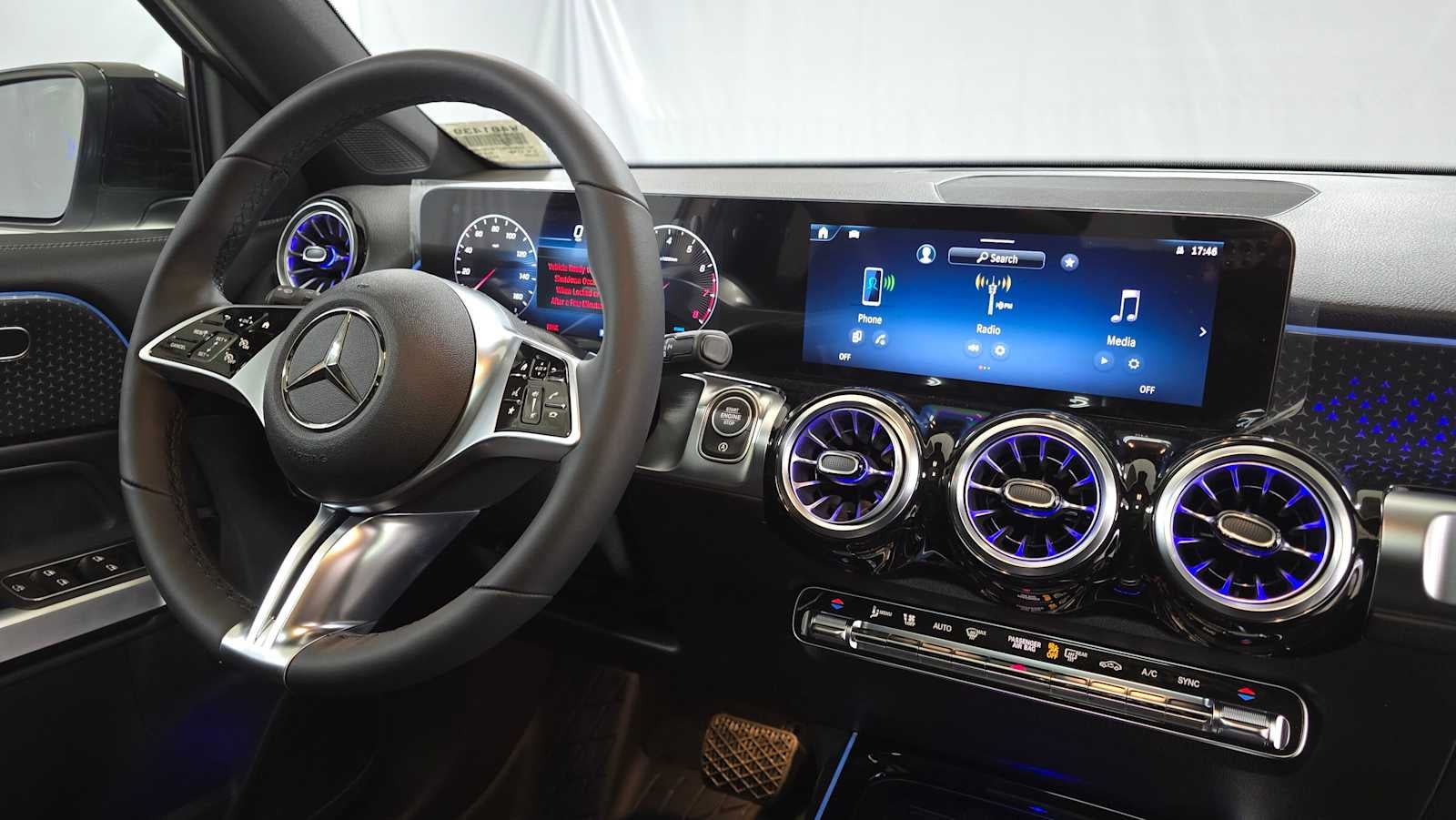 2026 Mercedes-Benz GLB 250 4MATIC® SUV