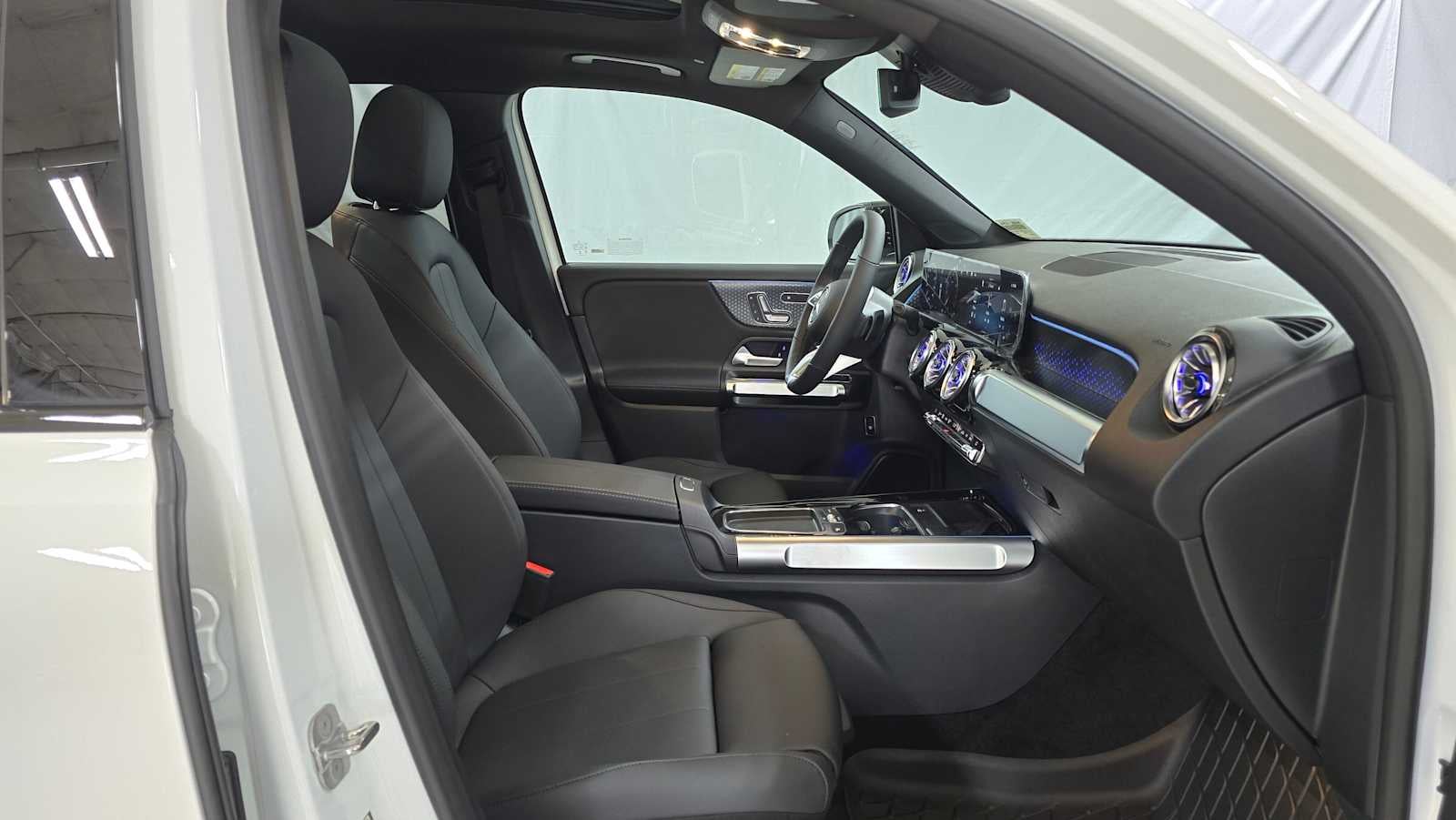 2026 Mercedes-Benz GLB 250 4MATIC® SUV