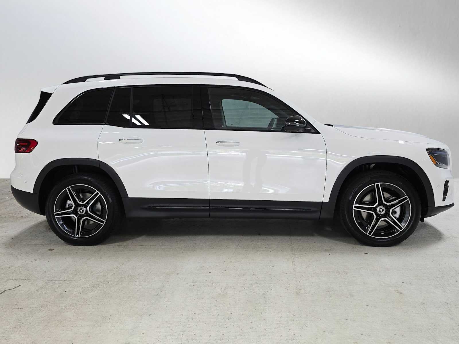 2026 Mercedes-Benz GLB 250 4MATIC® SUV