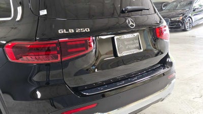 2026 Mercedes-Benz GLB 250 4MATIC® SUV