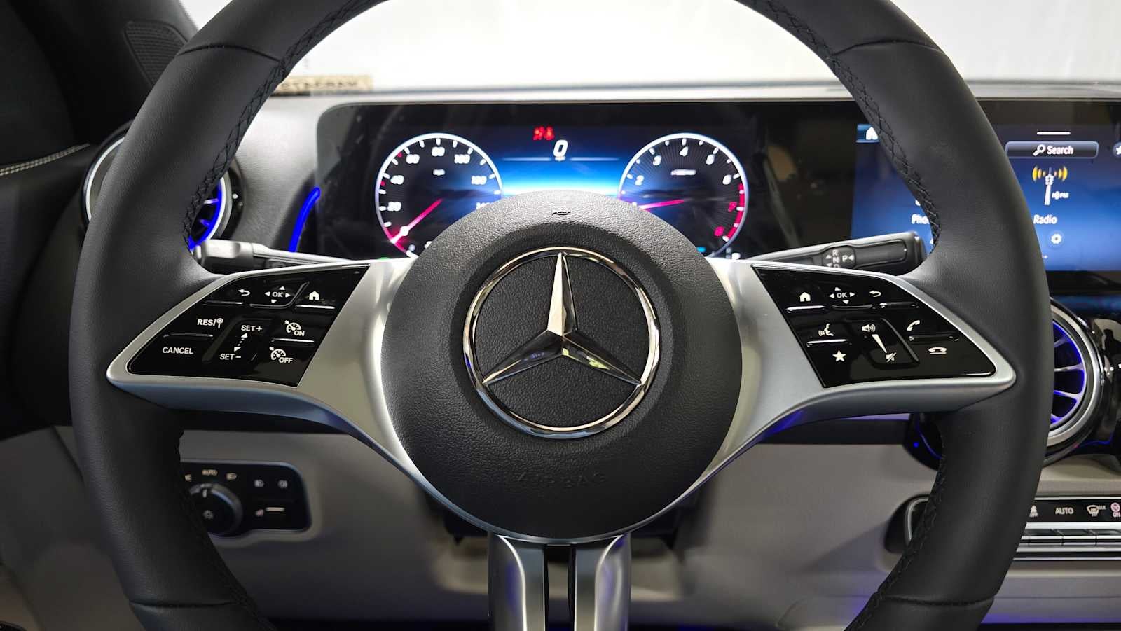 2026 Mercedes-Benz GLB 250 4MATIC® SUV