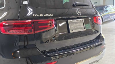 2025 Mercedes-Benz GLB 250 GLB 250