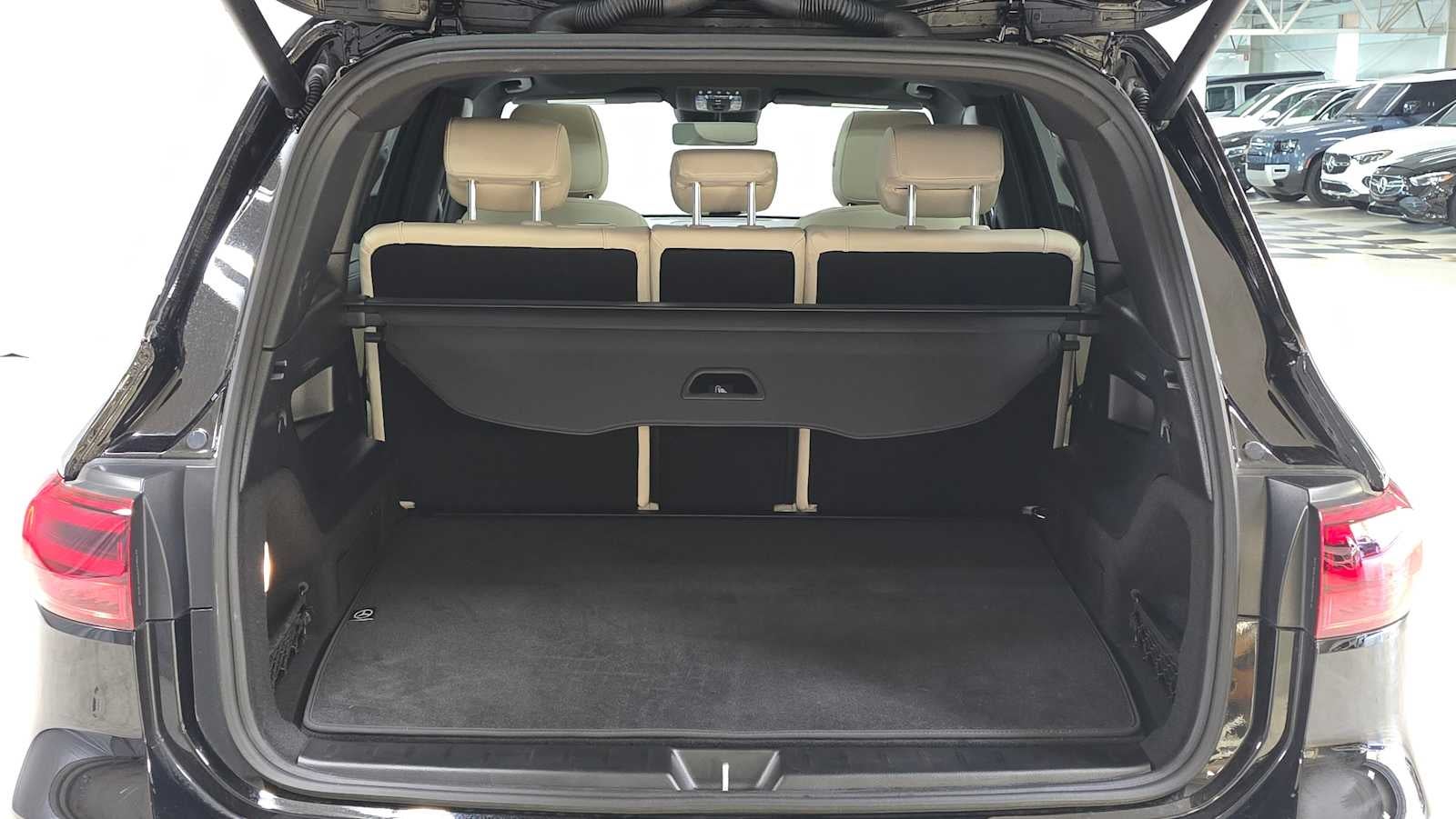 2025 Mercedes-Benz GLB 250 GLB 250