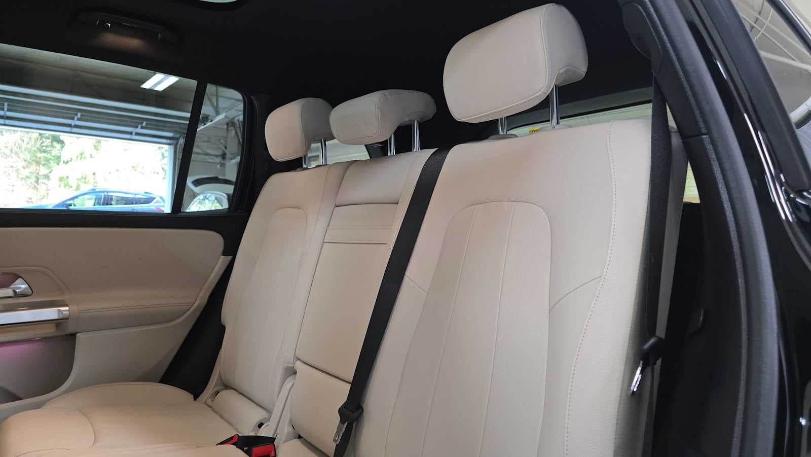 2025 Mercedes-Benz GLB 250 GLB 250