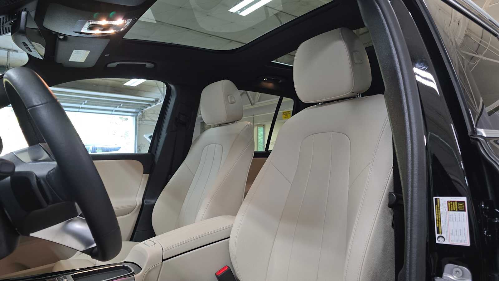 2025 Mercedes-Benz GLB 250 GLB 250