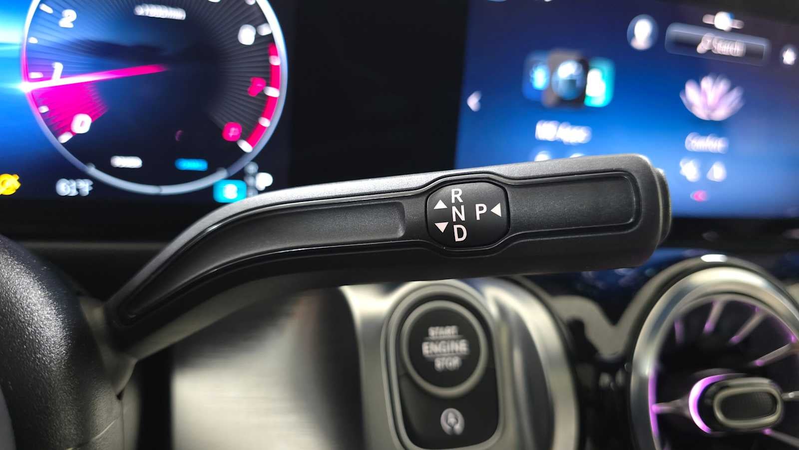 2025 Mercedes-Benz GLB 250 GLB 250