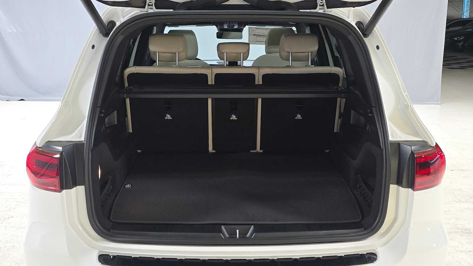 2026 Mercedes-Benz GLB 250 4MATIC® SUV