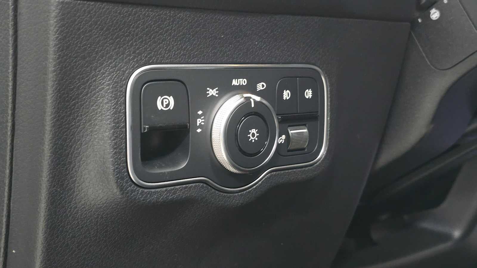 2026 Mercedes-Benz GLB 250 GLB 250