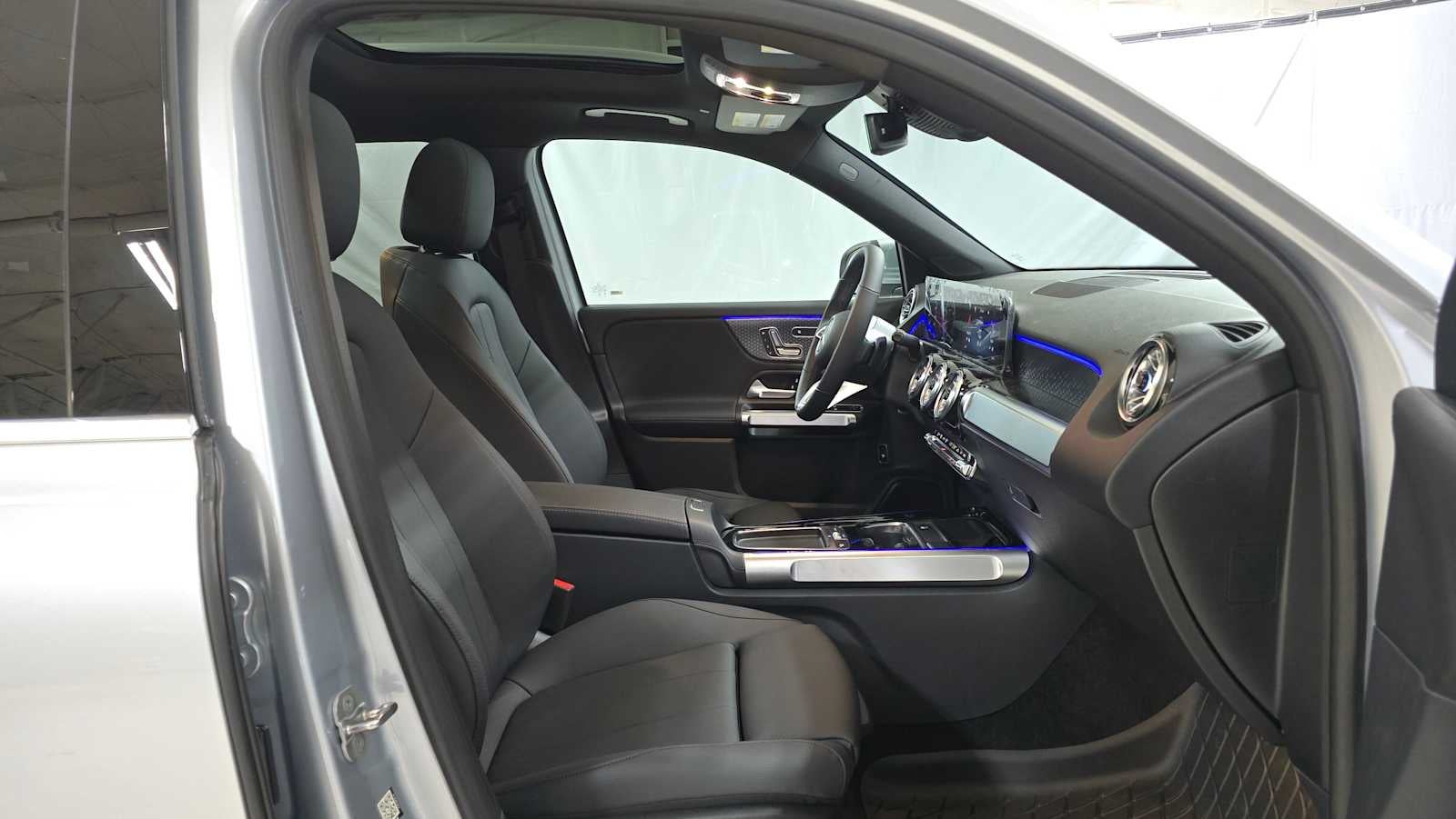 2026 Mercedes-Benz GLB 250 4MATIC® SUV