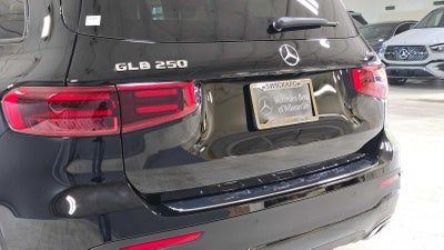 2026 Mercedes-Benz GLB 250 4MATIC® SUV