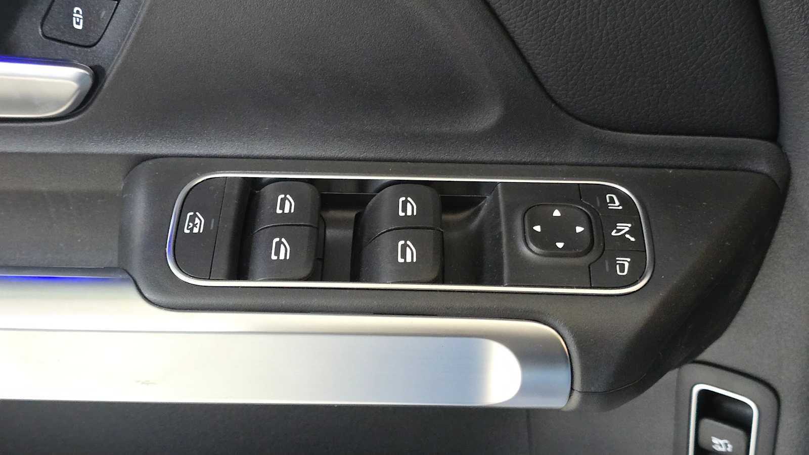 2026 Mercedes-Benz GLB 250 4MATIC® SUV