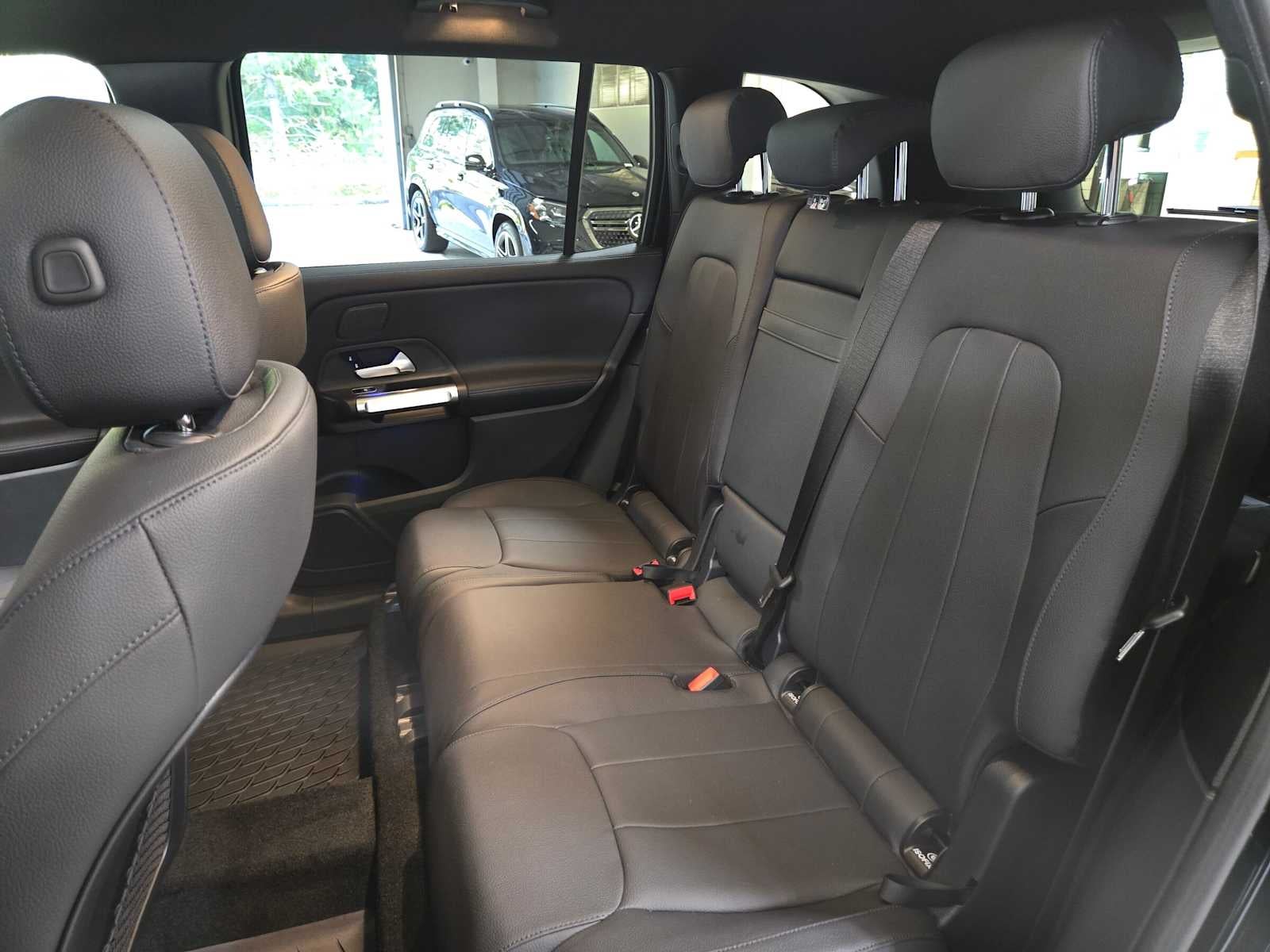 2026 Mercedes-Benz GLB 250 4MATIC® SUV