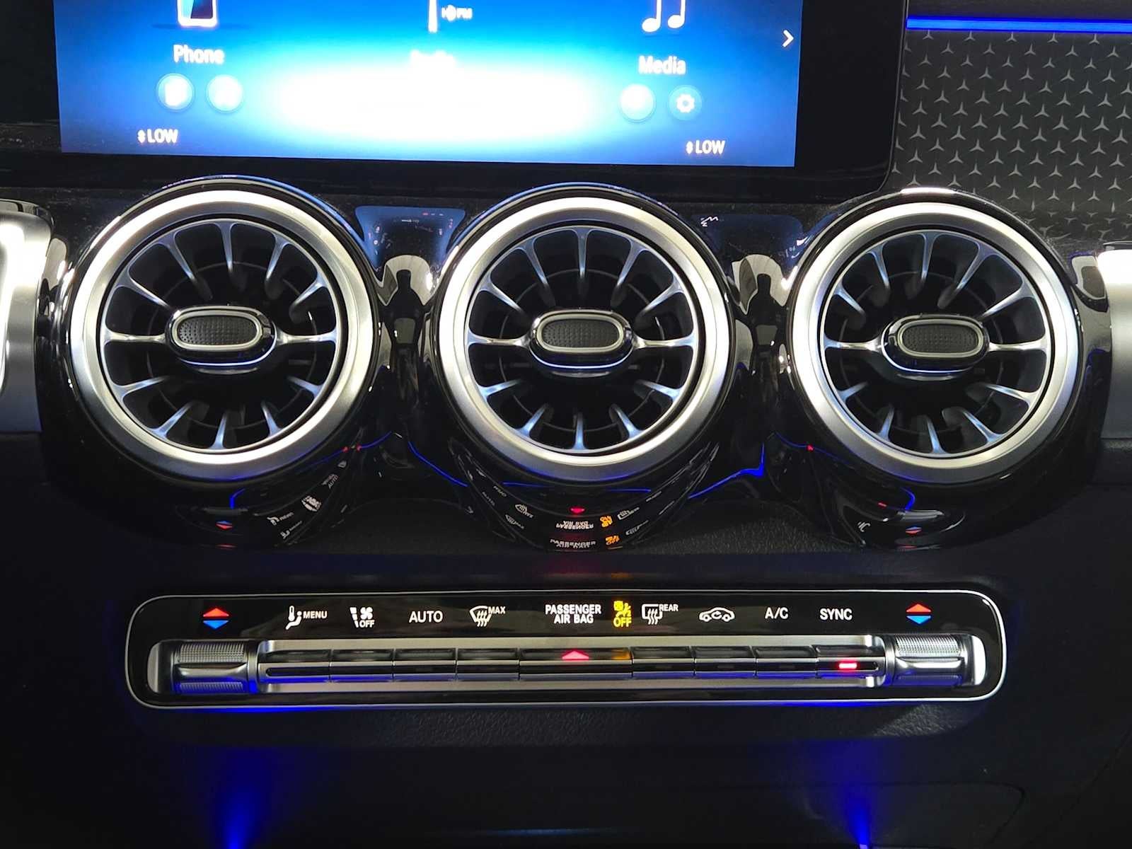 2026 Mercedes-Benz GLB 250 4MATIC® SUV