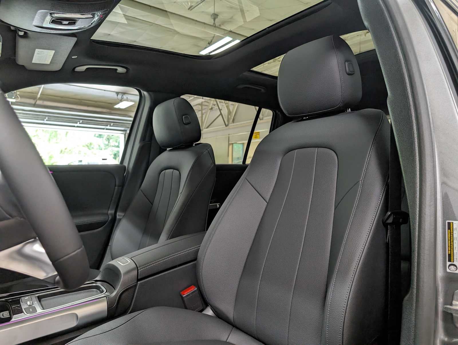 2026 Mercedes-Benz GLB 250 4MATIC® SUV