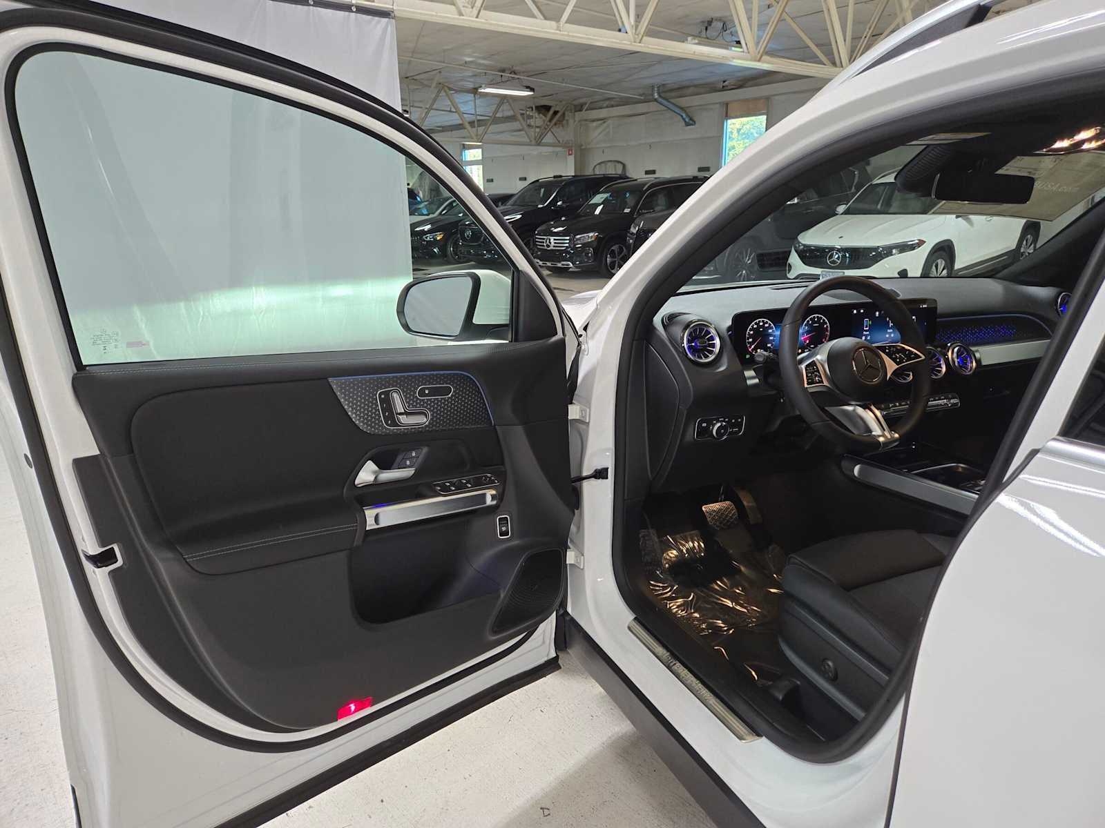 2026 Mercedes-Benz GLB 250 4MATIC® SUV