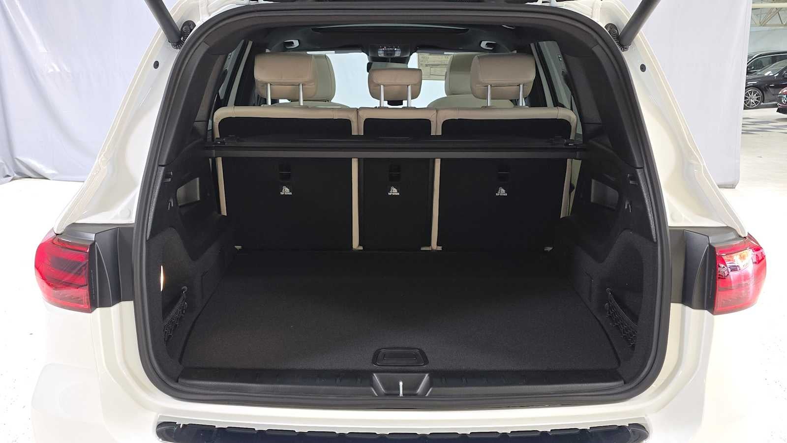 2026 Mercedes-Benz GLB 250 4MATIC® SUV