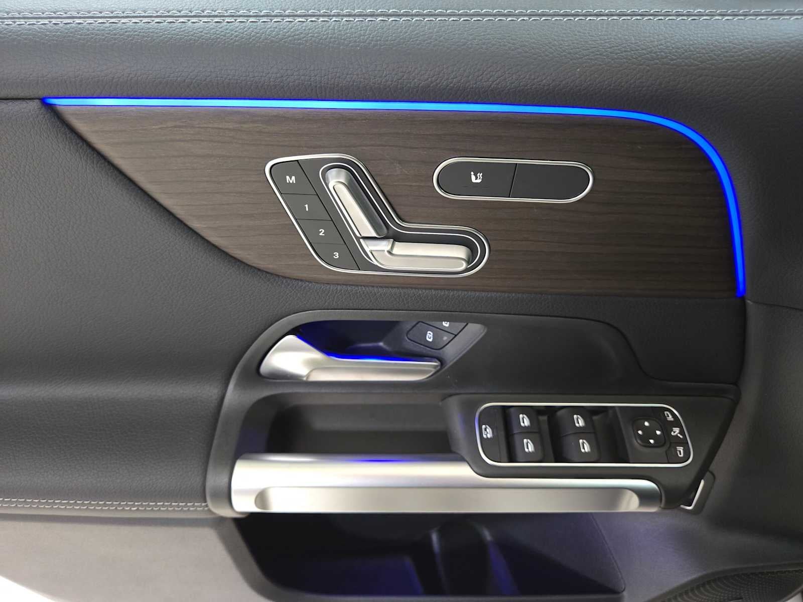 2026 Mercedes-Benz GLB 250 4MATIC® SUV