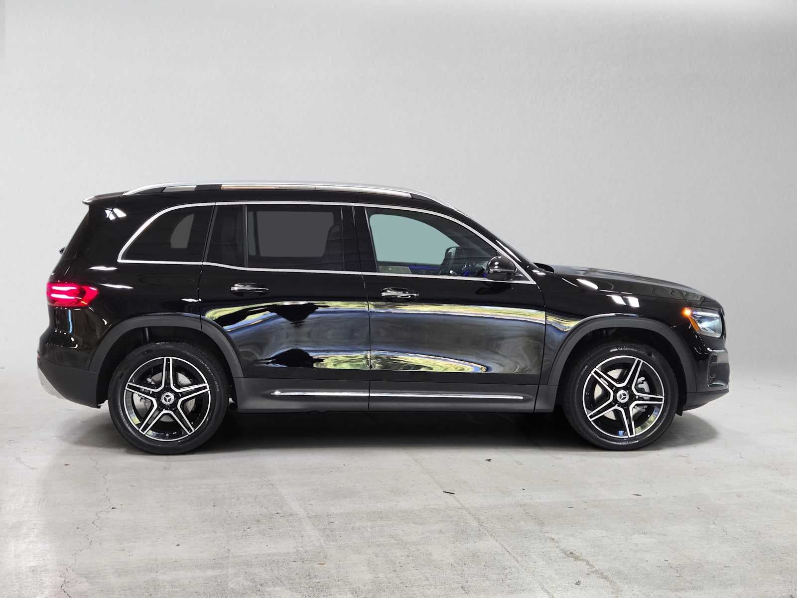 2026 Mercedes-Benz GLB 250 4MATIC® SUV