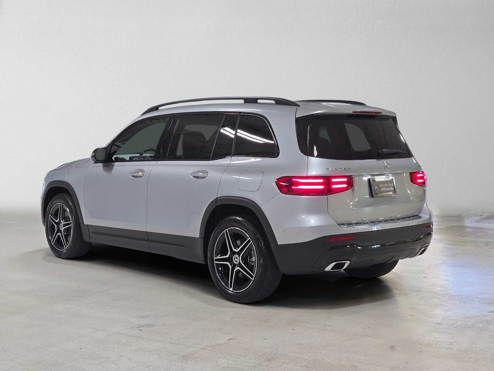 2026 Mercedes-Benz GLB 250 4MATIC® SUV