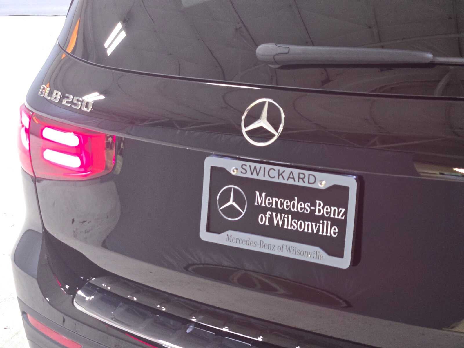 2026 Mercedes-Benz GLB 250 4MATIC® SUV