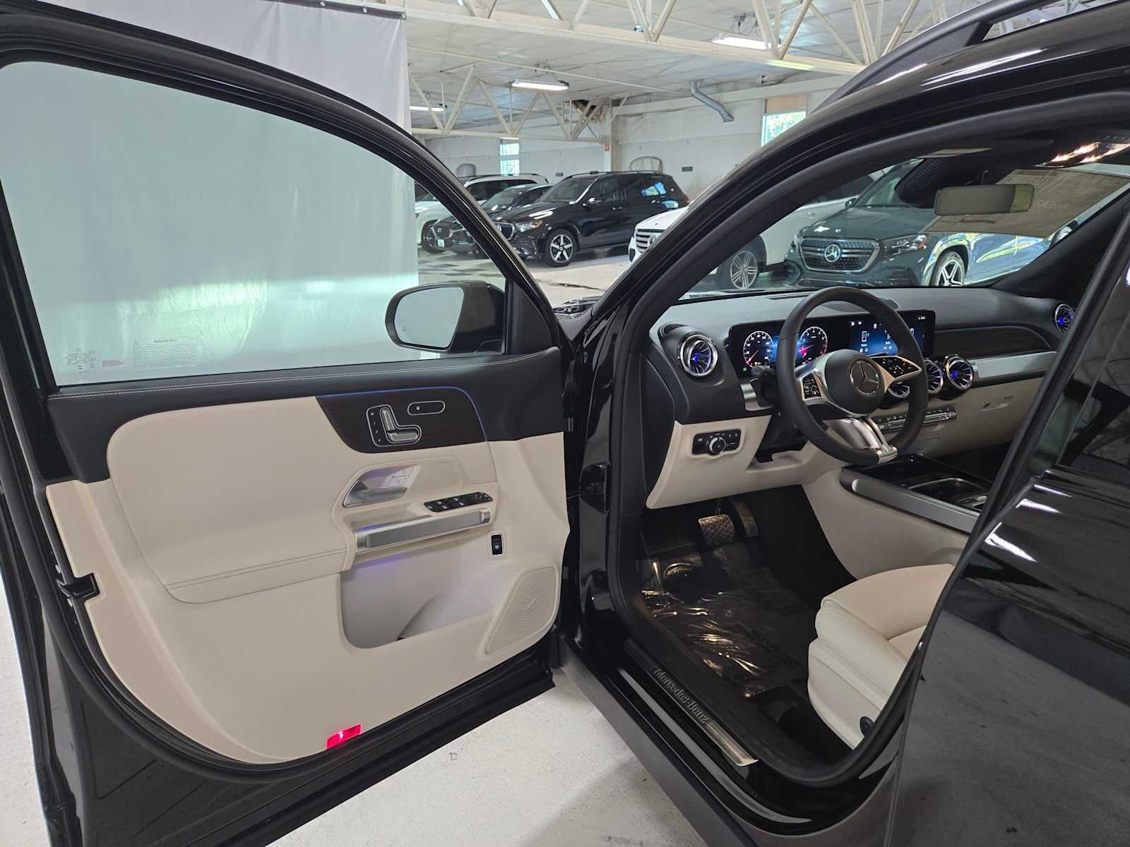 2026 Mercedes-Benz GLB 250 4MATIC® SUV