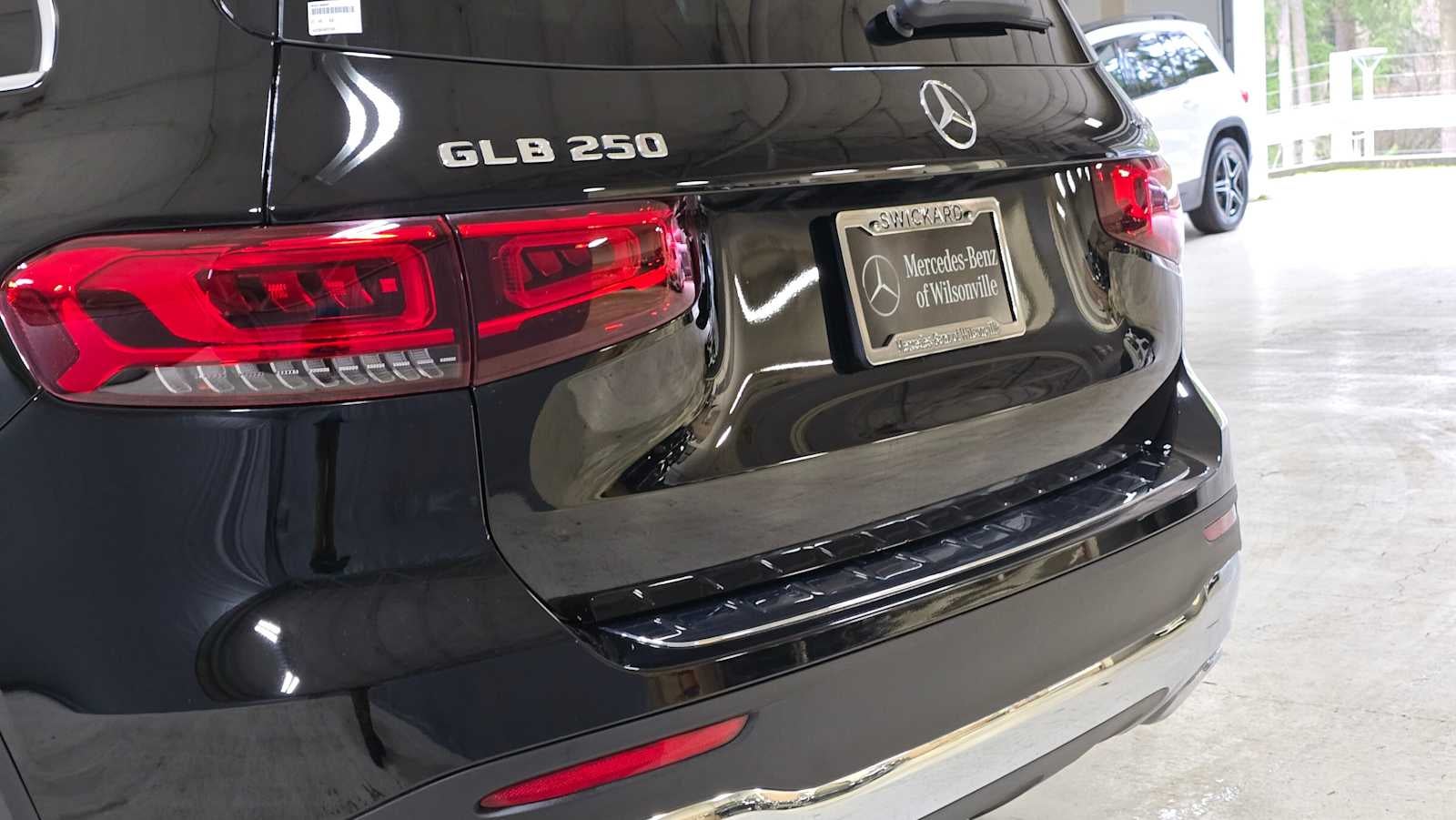 2023 Mercedes-Benz GLB 250 GLB 250