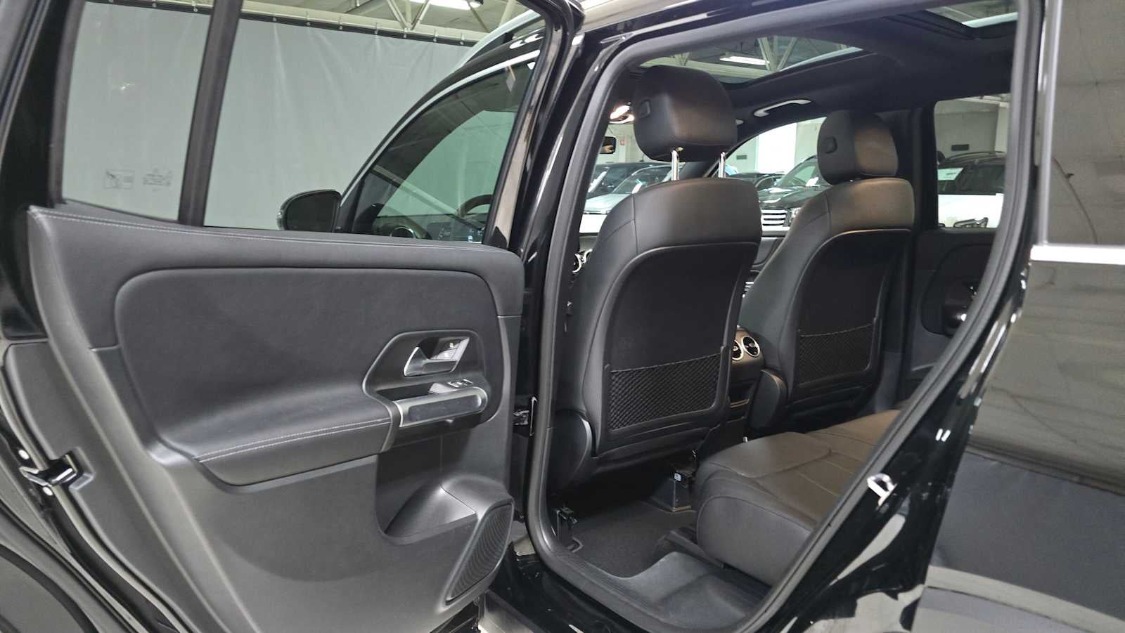 2023 Mercedes-Benz GLB 250 GLB 250