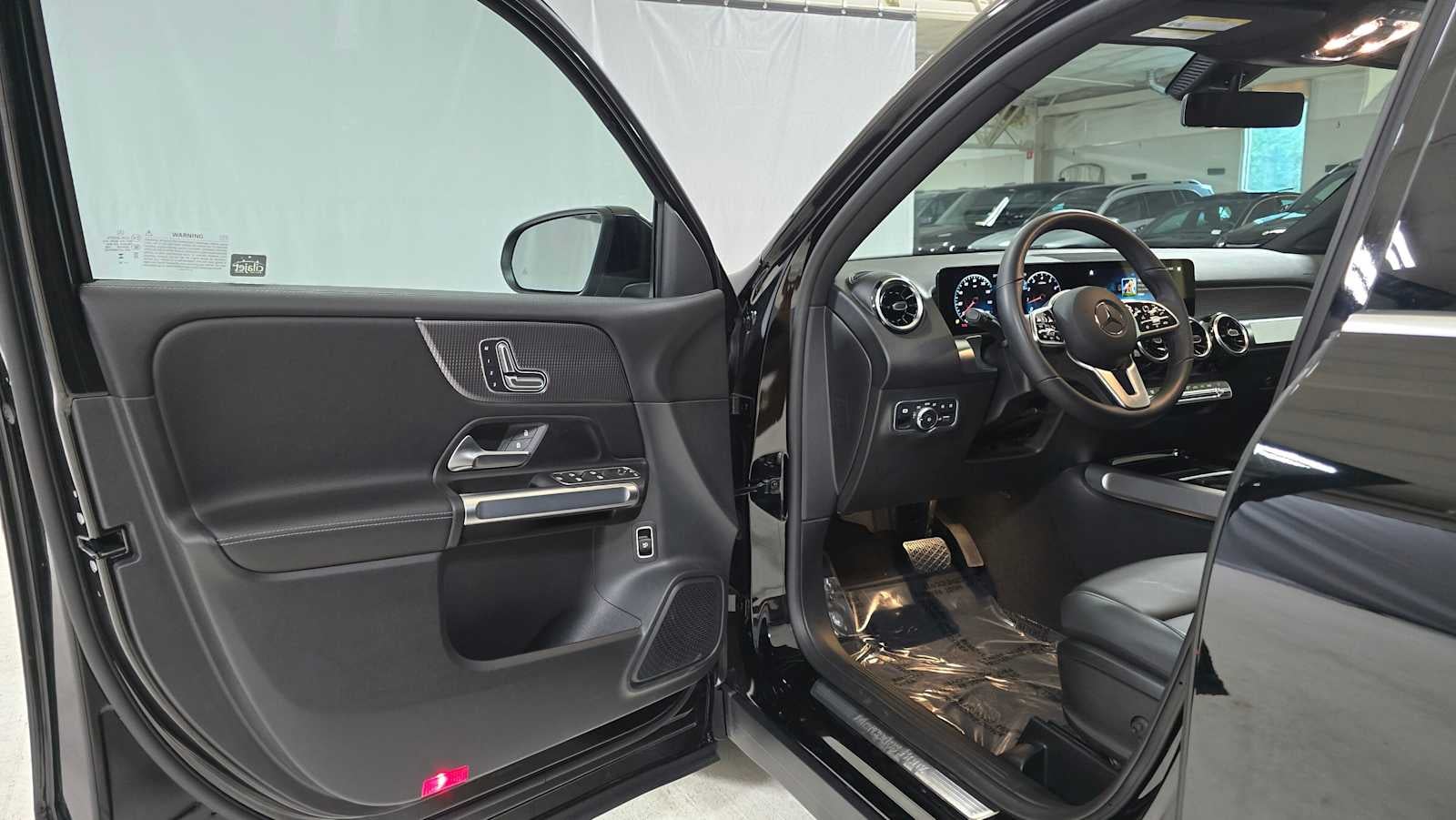 2023 Mercedes-Benz GLB 250 GLB 250