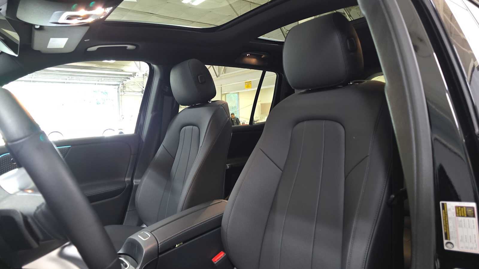 2026 Mercedes-Benz GLB 250 4MATIC® SUV