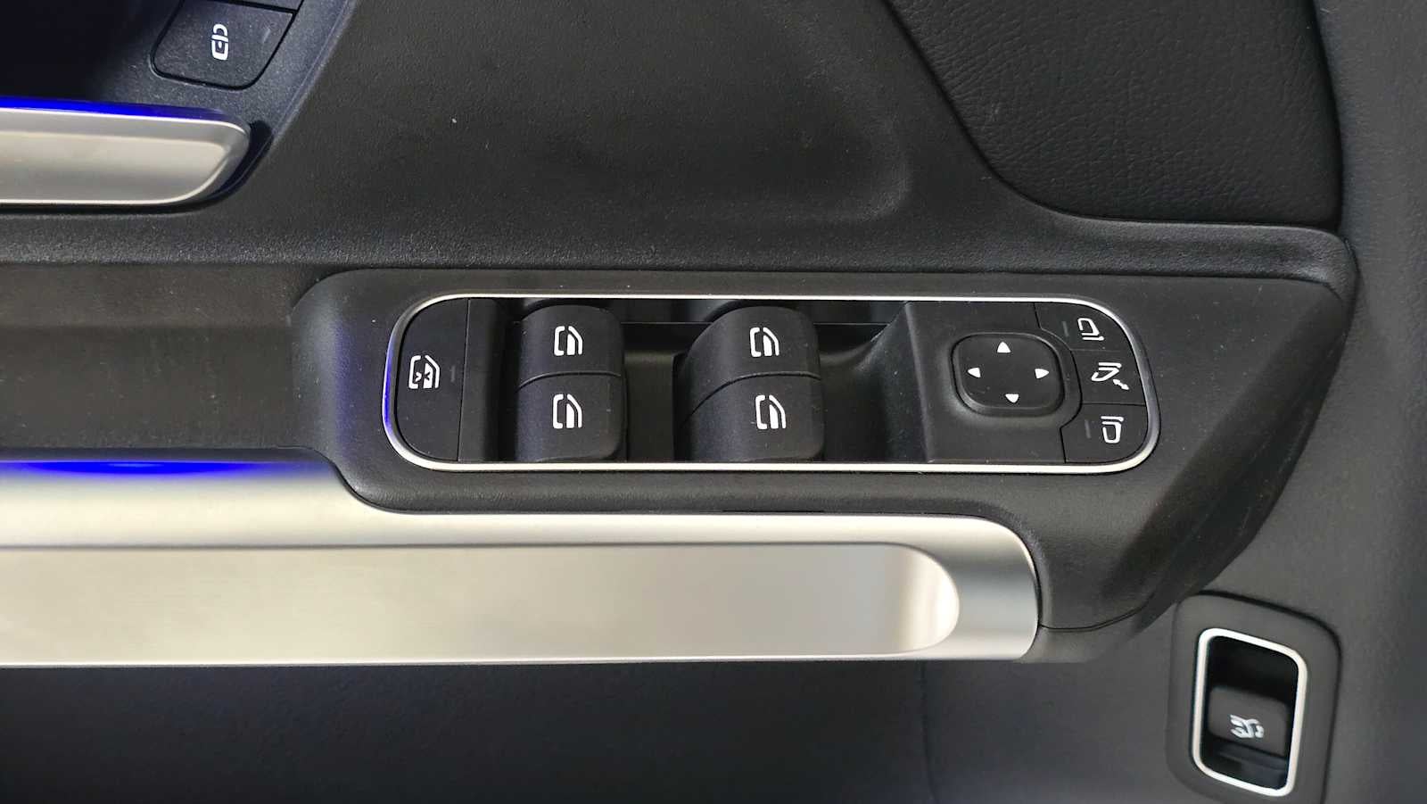 2026 Mercedes-Benz GLB 250 4MATIC® SUV