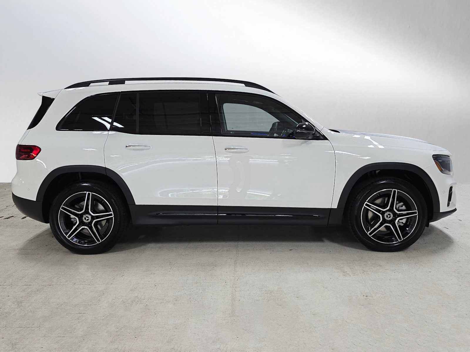 2026 Mercedes-Benz GLB 250 4MATIC® SUV