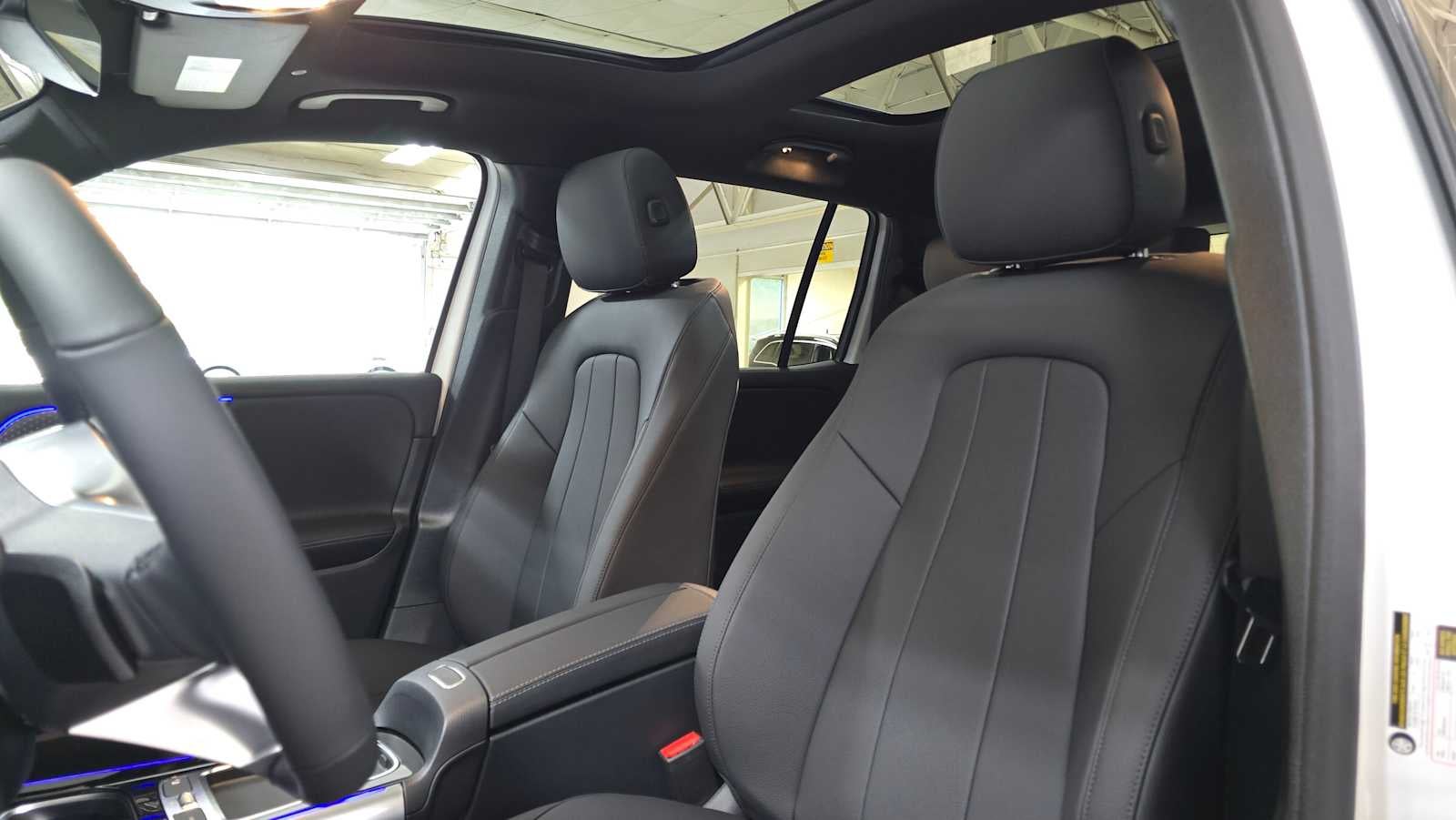 2026 Mercedes-Benz GLB 250 4MATIC® SUV