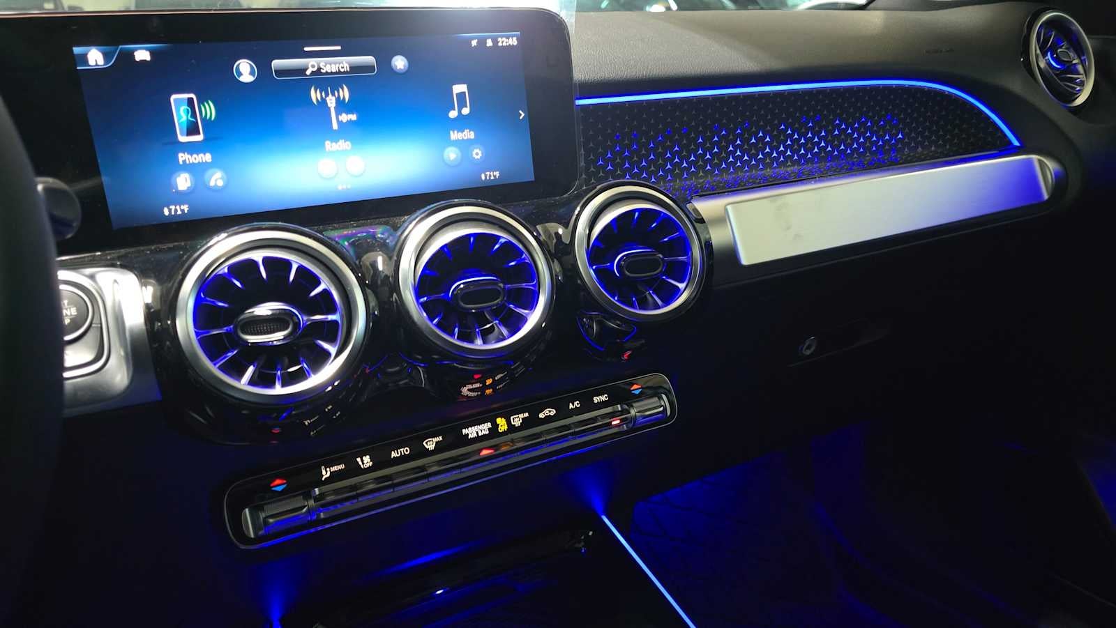 2026 Mercedes-Benz GLB 250 4MATIC® SUV