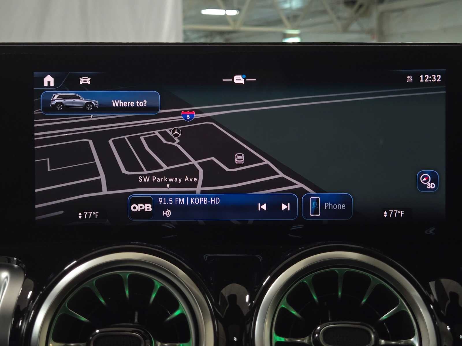 2026 Mercedes-Benz GLB 250 4MATIC® SUV