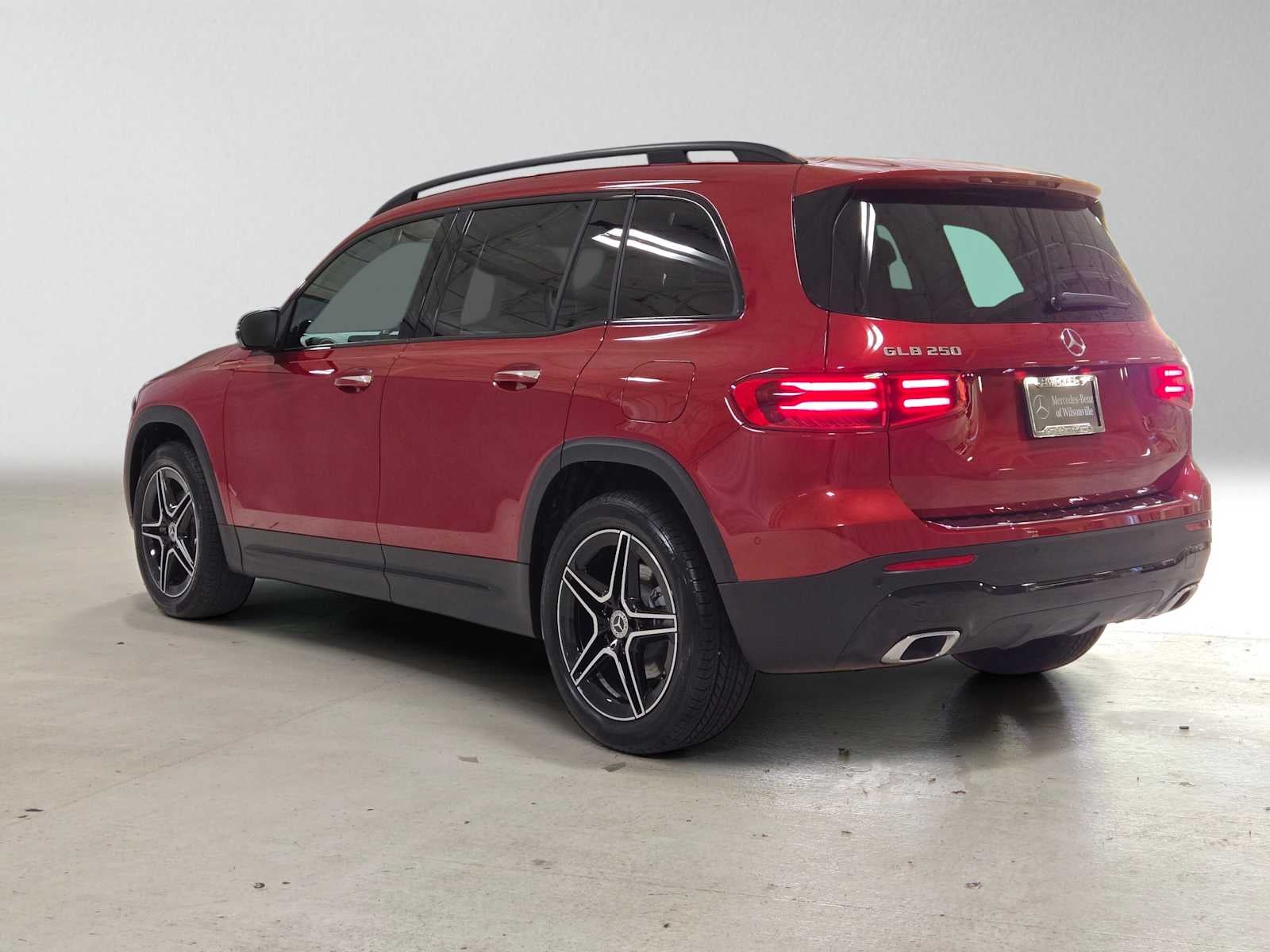 2026 Mercedes-Benz GLB 250 4MATIC® SUV