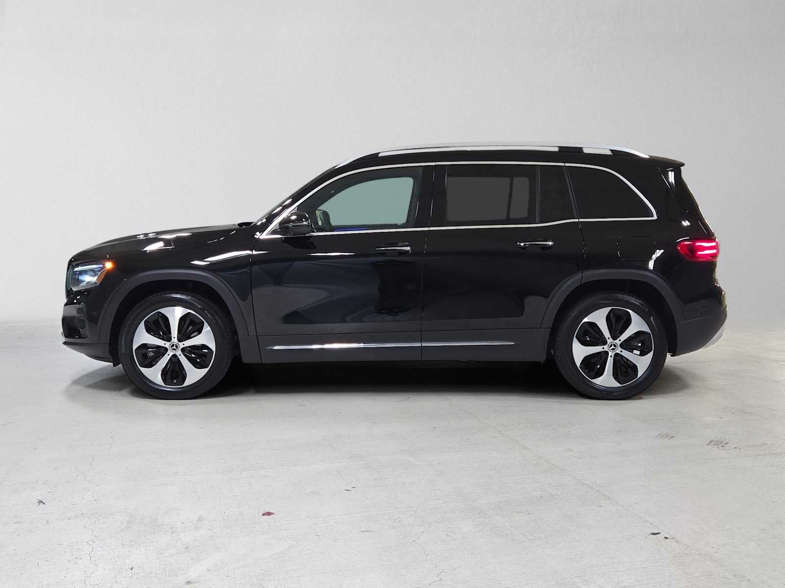 2026 Mercedes-Benz GLB 250 4MATIC® SUV